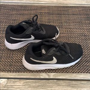 Nike sneakers boys size 12